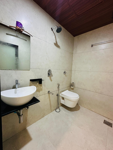 Bathroom 4, HOTEL BREEZE BAY, Mumbai Suburban