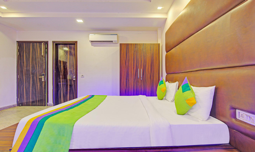 Bedroom 3, Itsy Hotels Prime Stay, West