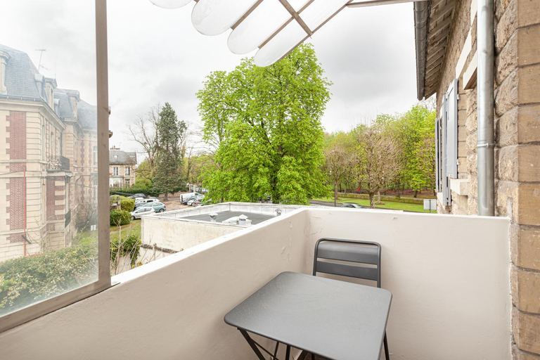 Others 5, Les appartements de Chantilly - gare, Oise