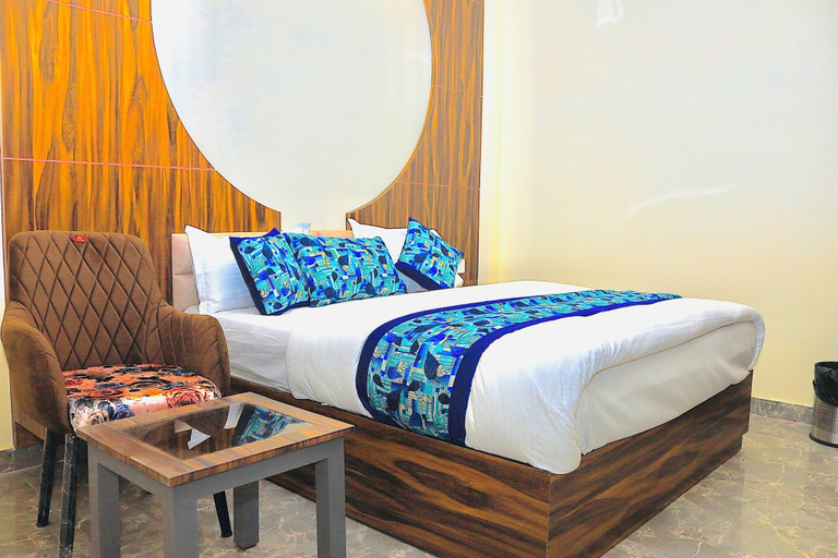 Bedroom 3, Lemonade Hotel, Amritsar