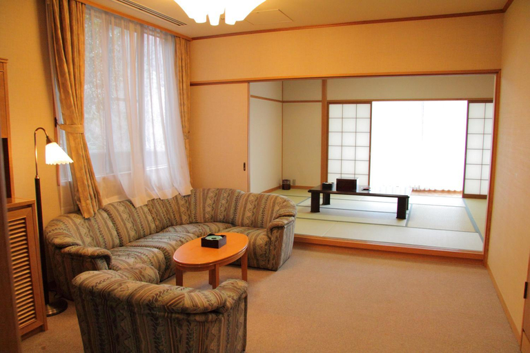 Others 4, 有馬 瑞宝園, Nishinomiya