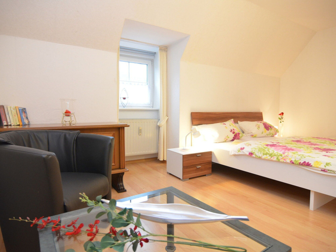 Room 2, Apartment near ski area in Wehrstapel in Sauerland, Hochsauerlandkreis