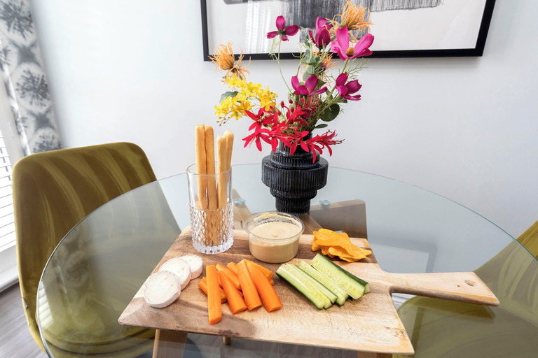 Food & Drinks, Elliot Oliver- Charming 1 Bed Apartment, Gloucestershire