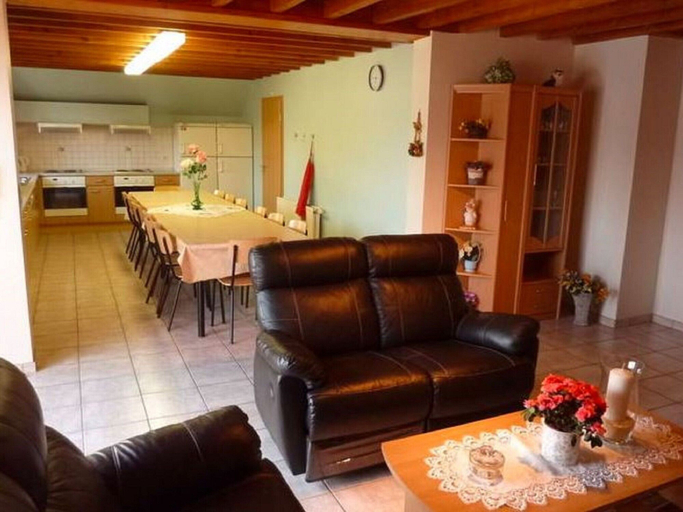 Others 5, Modern Cottage in Baugnez Malmedy with Sauna, Liège