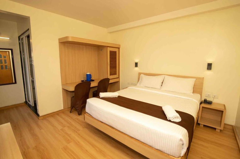 Bedroom 2, Lazo Silver Lake, The Nilgiris