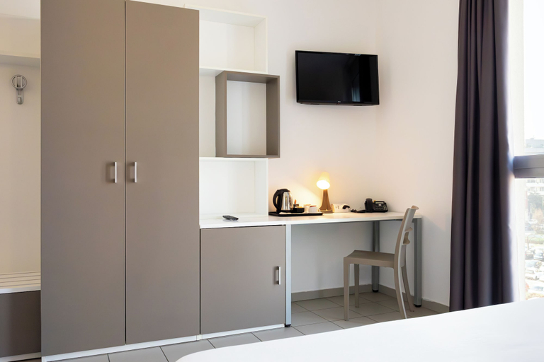 Others 5, Hotel Campus Sanpaolo, Torino
