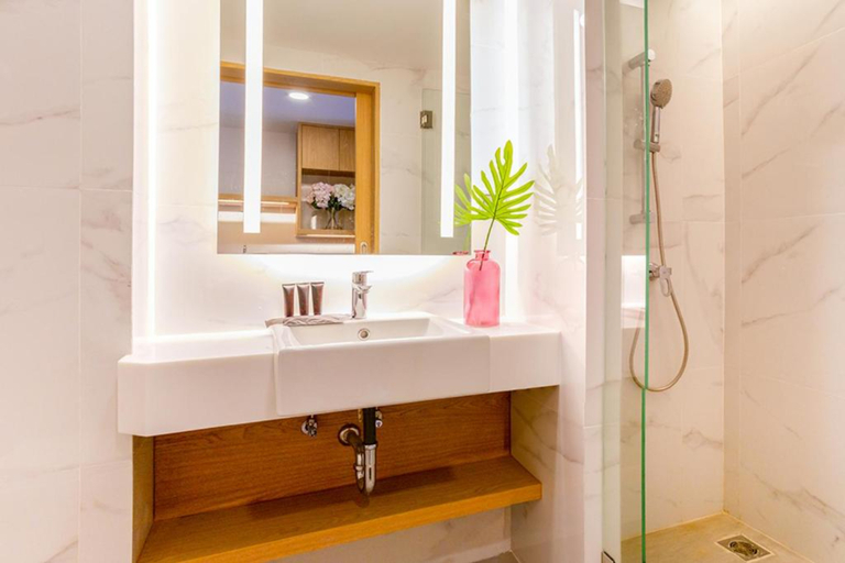 Bathroom 3, FX HOTEL NANA, Wattana