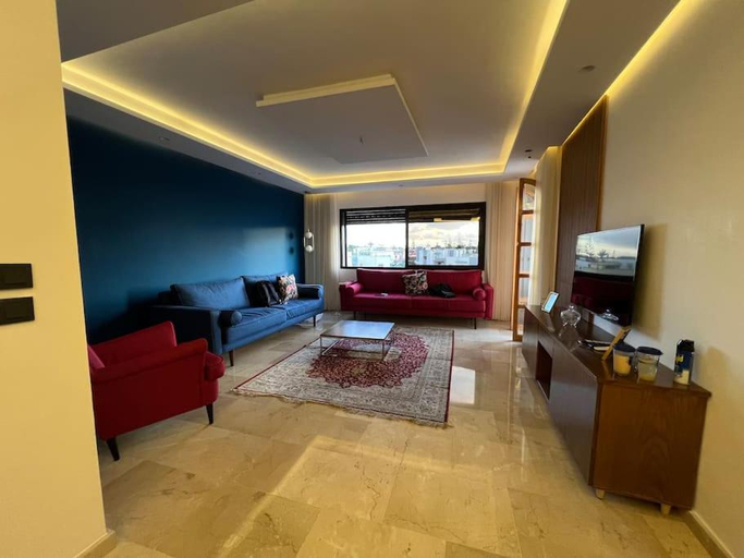 Others 4, offering a fantastic Apartment, Casablanca