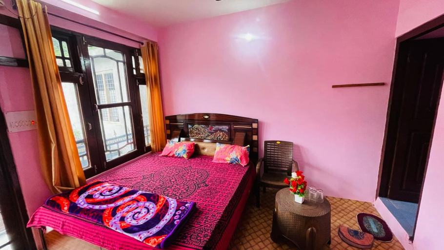 Bedroom 2, JIYAHA WATERFALL AND SNOW VIEW HOMESTAY, Kullu