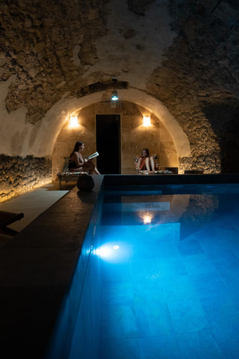 Sport & Beauty 2, La Maison des Lamanon, Bouches-du-Rhône