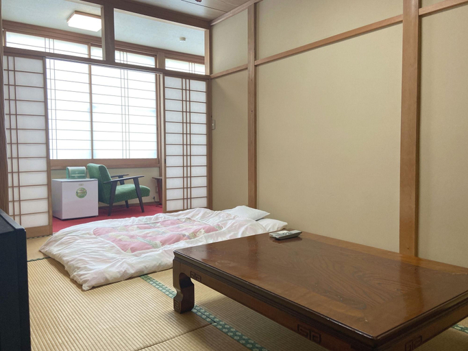 Bedroom 4, Yoshioka Ryokan, Kamogawa