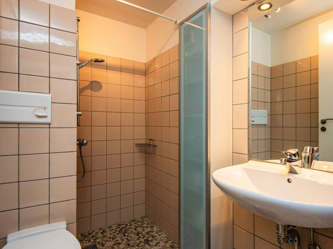 Bathroom 5, Apartment With Loft in Holiday Park, Ringkobing, Ringkøbing-Skjern