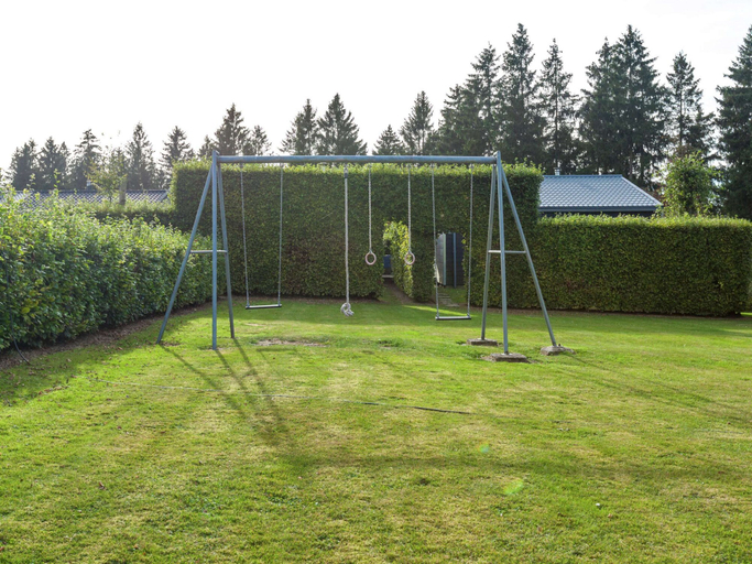 Children's area, Boutique Chalet in Bullingen Near Lake, Liège