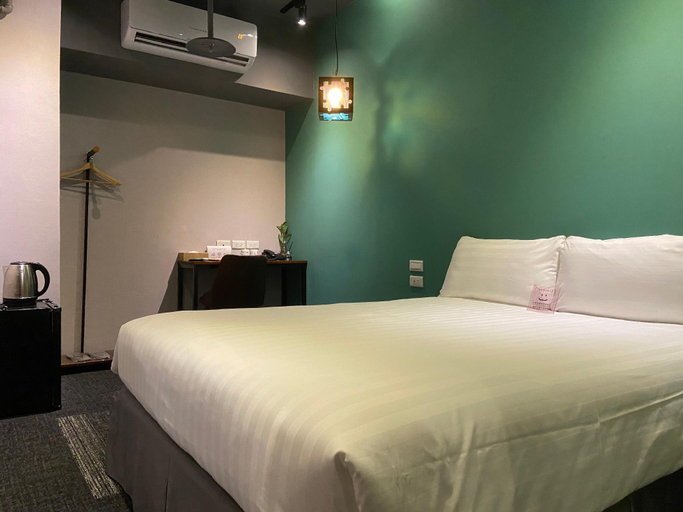 Bedroom 15