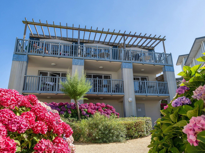 Exterior 2, Seafront Apartment Near a Beach, Finistère