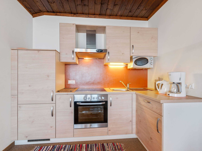 Others 5, Cozy Apartment in Afritz am See Near Gerlitzen Ski Area, Villach Land