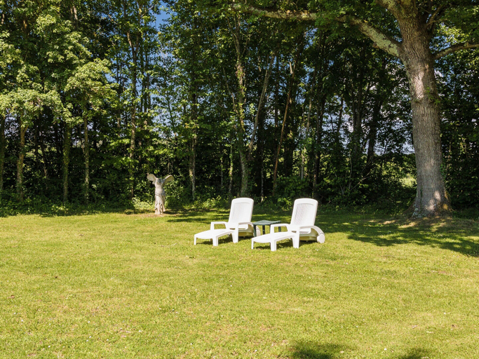Others 4, Holiday Home in Dordogne With Private Pool, Dordogne
