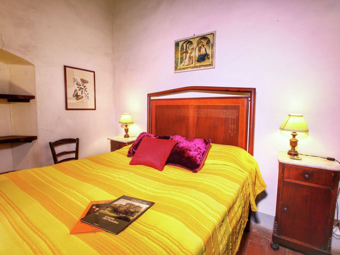 Bedroom 3, Apartment in a Farmhouse With Swimming Pool, Florence
