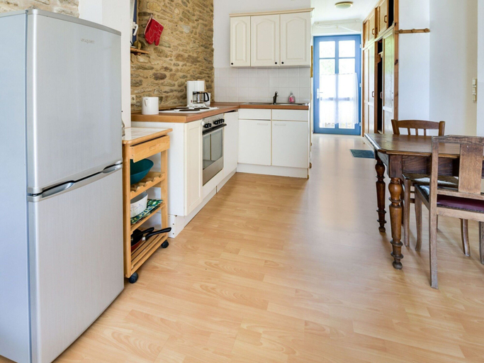 Private kitchen 4, Apartment is Approx. 100 Metres From the Atlantic, Finistère