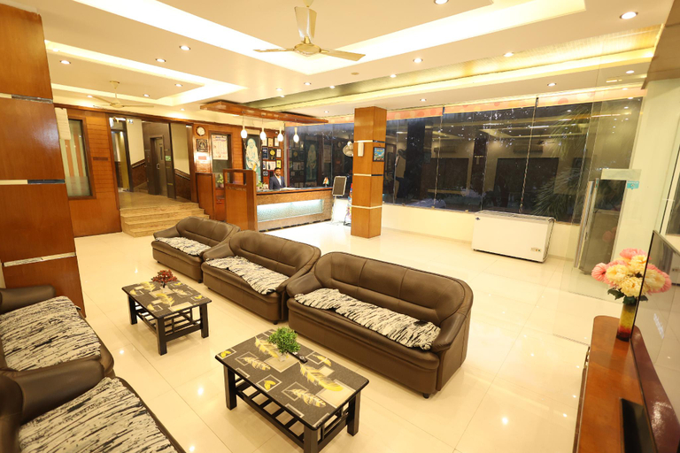 Public Area, Hotel Sai Grand Castle Inn, Ahmadnagar