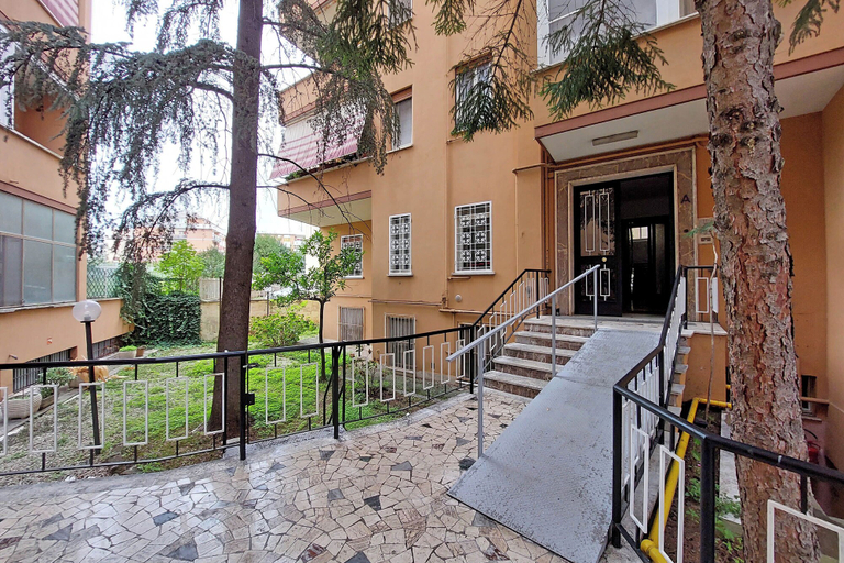 Exterior & Views 2, TM Apartment, Rome