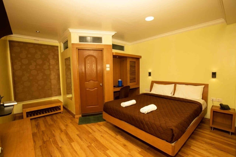 Bedroom 2, Lazo Silver Lake, The Nilgiris