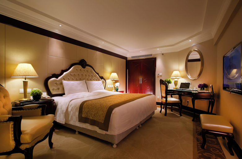 Bedroom 3, Beijing Continental Grand Hotel, Beijing