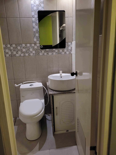 Bathroom 3, Wjv Inn Basak Lapulapu, Lapu-Lapu City