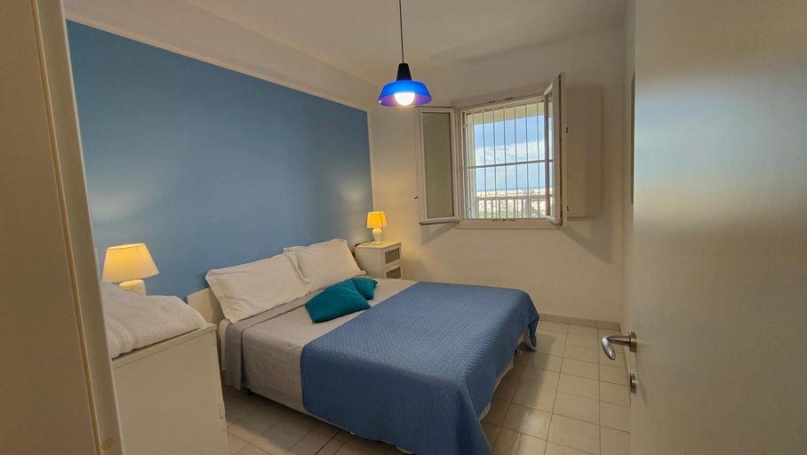5, Oltremare Marzamemi, Syracuse