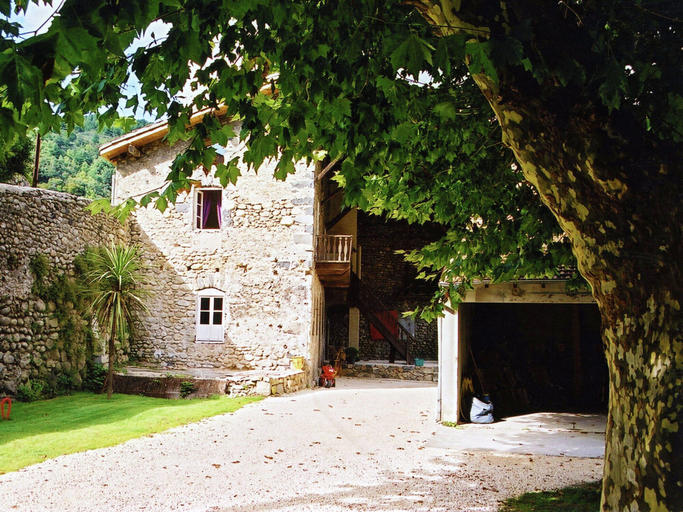Exterior & Views 2, Lovely House With Grass Garden, Shared Swimmingpool, Next to the River Ardeche, Ardèche
