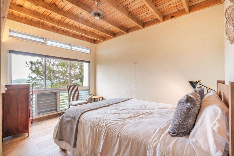 Room 5, Mountain Views 11br 20 People Jarabacoa, Jarabacoa