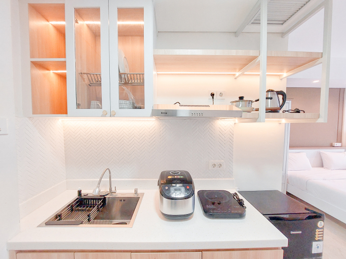 Others 4, Comfortable Studio at Podomoro City Deli Medan Apartment By Travelio, Medan