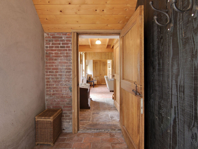 Others 4, Cozy Apartment in Enschede near Forest, Enschede