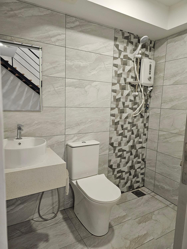 Bathroom 4, Arte Cheras The Premium Suites by iLuxHome, Kuala Lumpur