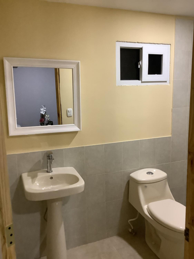 Bathroom 3, Hostal Camila’s, Tamanique