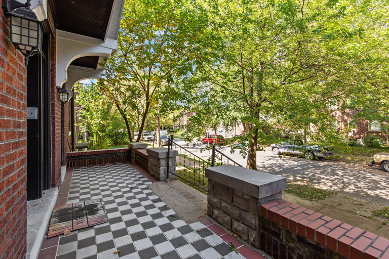 Others 5, Botanical Bliss | JZ Vacation Rentals, Saint Louis
