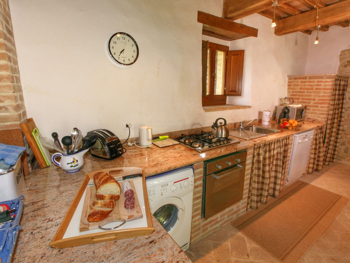 Others 4, Holiday House Overlooking Lake Near Tuscany, Perugia
