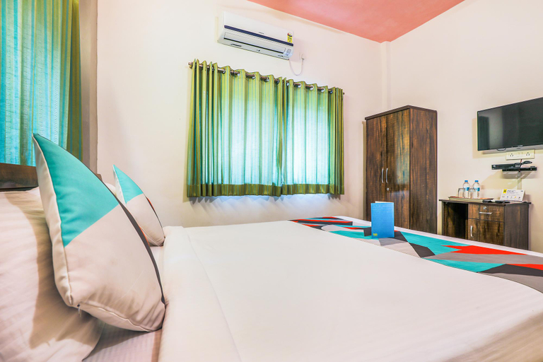Bedroom 5, FabHotel Diamond Residency, Airport Road - Airport Road, Pune