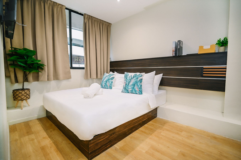 Bedroom 3, Swing & Pillows @ Sungei Wang Bukit Bintang, Kuala Lumpur