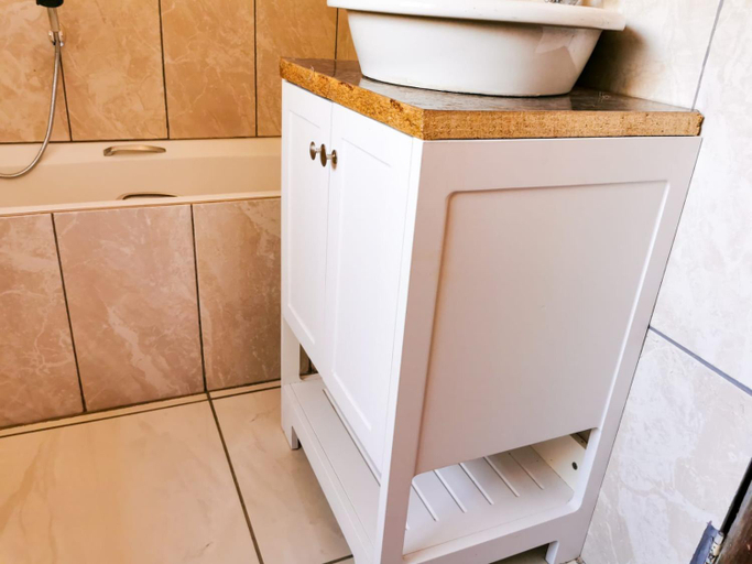 Bathroom 3, Genesis Guesthouze, Waterberg