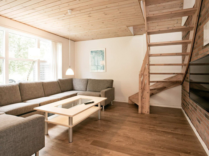 Others 5, 10 Person Holiday Home on a Holiday Park, Varde