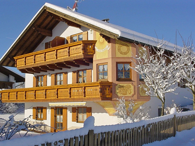 Exterior 3, Apartment in the Allgau With View of the Bavarian Alps, Weilheim-Schongau