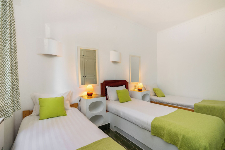 Bedroom 2, Balaia 3-Bed Family Holiday Villa, Albufeira