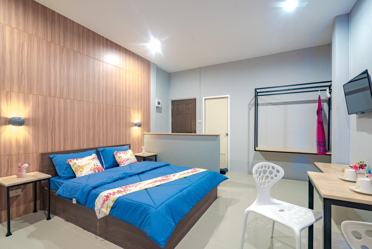 Bedroom 27