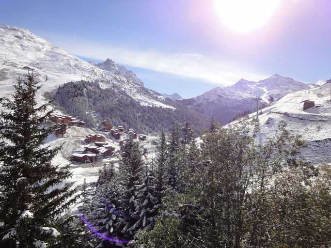 View from property 3, Majestic Apartment in Meribel-mottaret Close to Skiing, Savoie