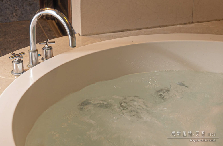 Bathroom 4, Regale Villa Hotel, New Taipei City