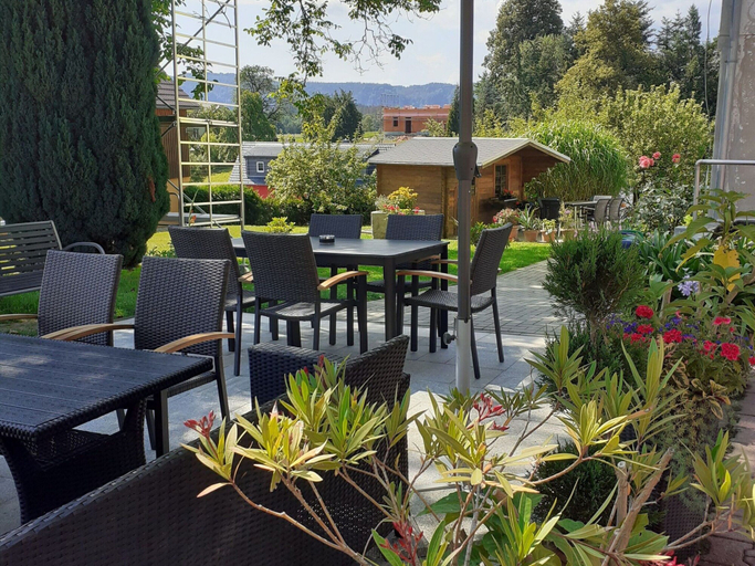 Food & Drinks 3, Cozy Apartment in Lichtenhain Germany With Garden, Sächsische Schweiz-Osterzgebirge