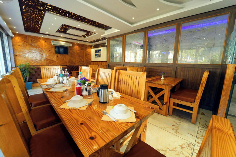Food & Drinks 4, Hotel Natures View, Kangra