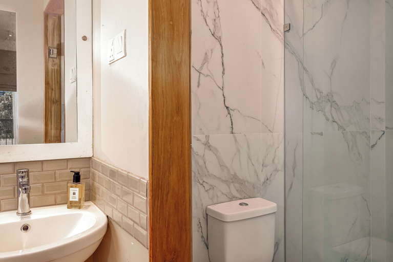 Bathroom 4, Ara by Colombo Villas, Dehiwala-Mount Lavinia