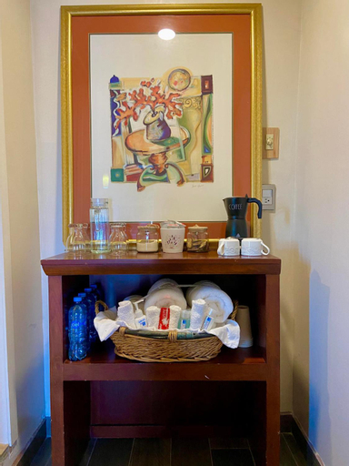 Food & Drinks, Kalanchoe Poshtel Suites, Ensenada
